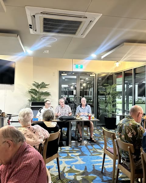 Helensvale Lions Meeting